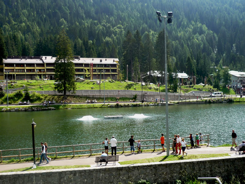 Madonna di Campiglio Apartments - Photo 2