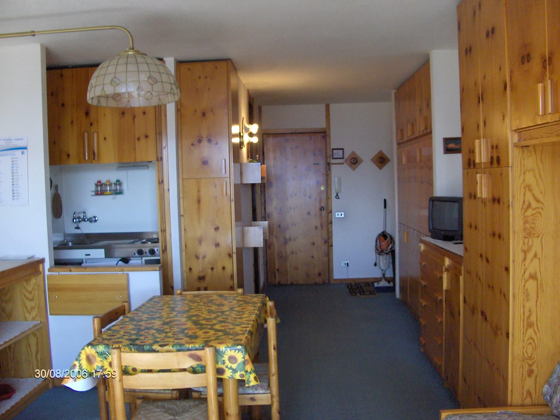 Pila Apartments - Photo 2