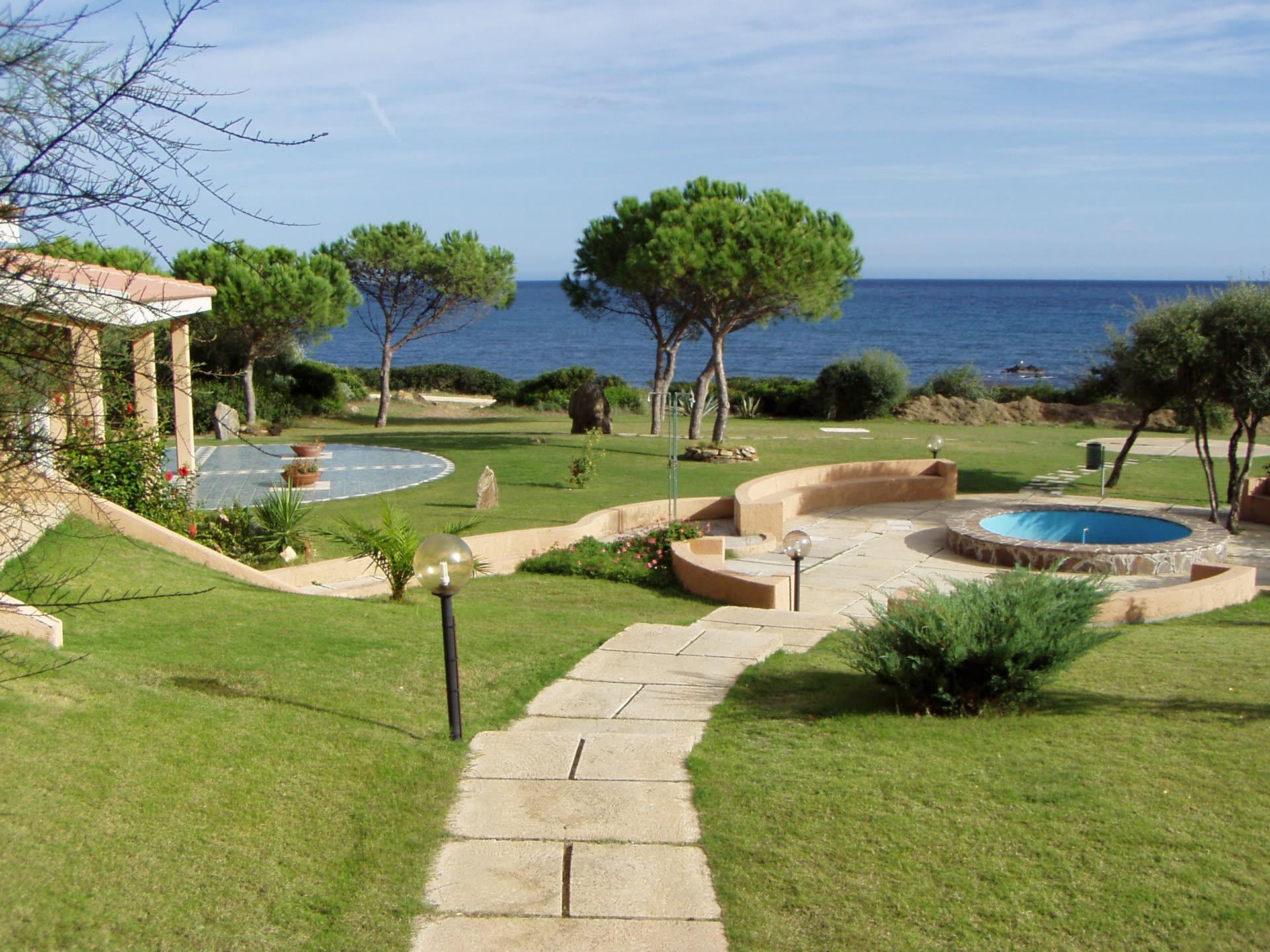 Porto Corallo Residence - Photo 9